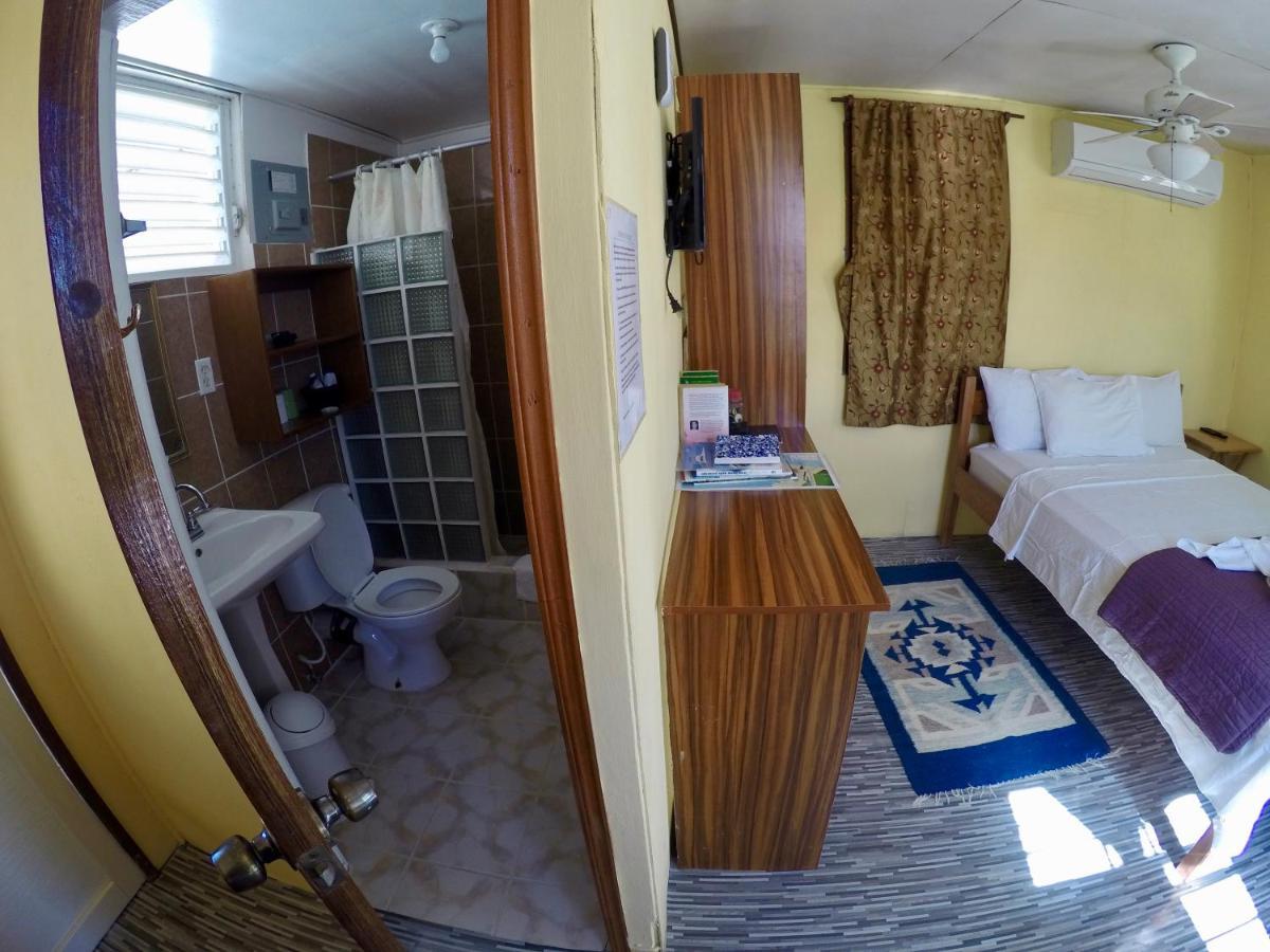 Chila'S Accommodations Caye Caulker Ngoại thất bức ảnh